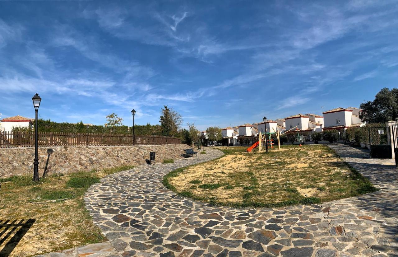 Вілла Ronko House El Ronquillo Екстер'єр фото